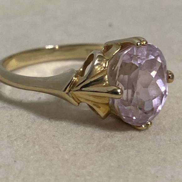 14K Gold Oval Kunzite Ring - Picture 3 of 9